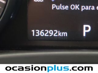 Jaguar F-PACE 2.0L i4D Pure AWD Auto 132 kW (180 CV)