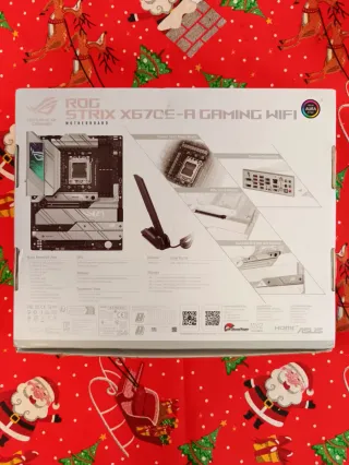 ASUS ROG STRIX X670 E A GAMING WIFI PLACA BASE