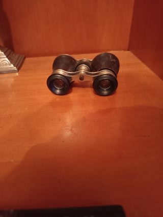 Binoculares antiguos (finales s. XIX)