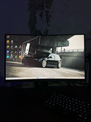 Monitor Curvo 24' 165Hz Freesync 0.5ms