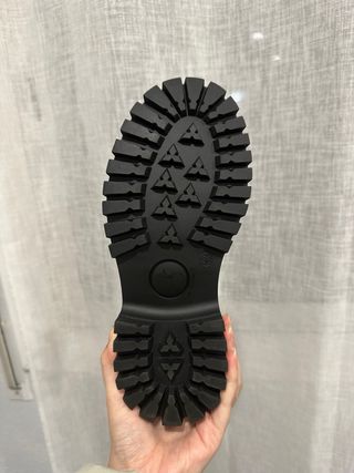 Botines Goth Negros con Cremallera y Plataforma