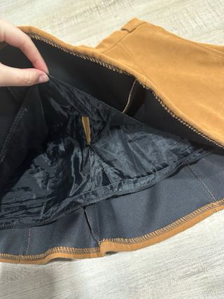 Falda marrón/caramelo de piel sintética