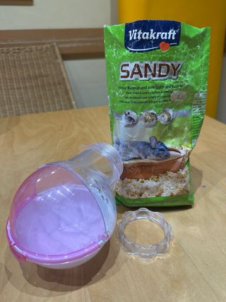 Accesorios para hámster: túneles, bebederos, rueda