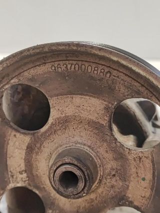 9640906480 bomba dirección peugeot expert 311324