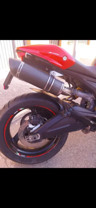 Ducati Monster 696 Naked 46000 km .2012