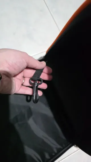 Transportín para mascotas naranja y gris