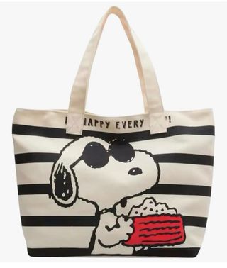 Bolso de mano y hombro snoopy nuevo.