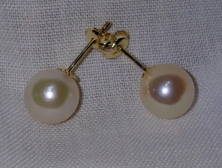 Conjunto Colgante y Pendientes Perlas Akoya Oro