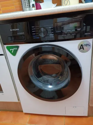 Lavadora casi Nueva Aspes T02V 7kg