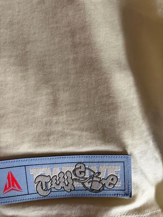 Camiseta Nike Ja Morant Roja y Beige