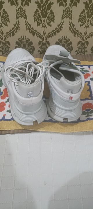 Zapatillas On Running on cloud