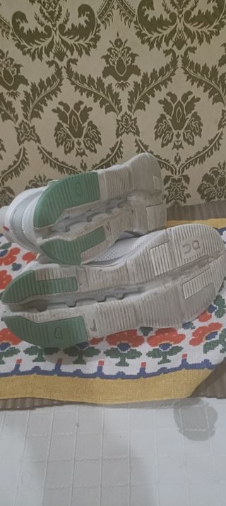 Zapatillas On Running on cloud