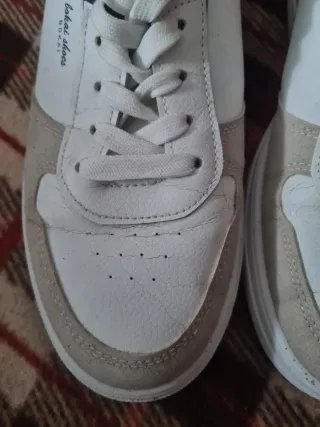 Zapatillas Bokai Beige y Blancas