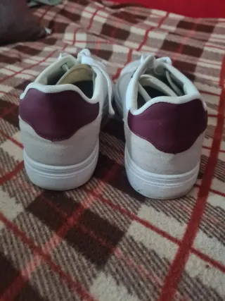 Zapatillas Bokai Beige y Blancas