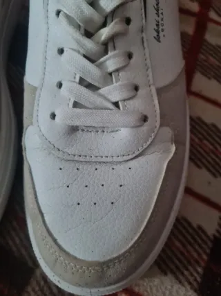 Zapatillas Bokai Beige y Blancas