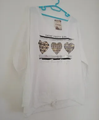 Camiseta Carolina Talla XL Corazones Dorados