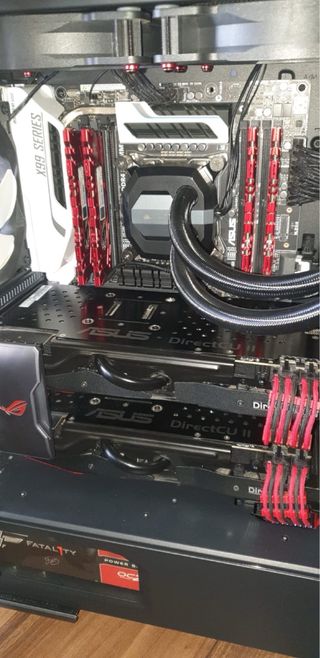 PC Sobremesa Negro/Plata