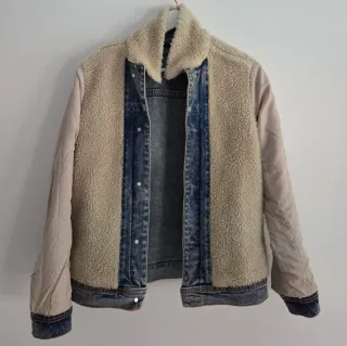 Chaqueta vaquera Hollister borreguito