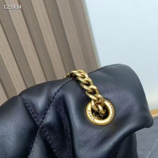 Bolso Saint Laurent Negro Dorado