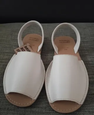 Abarcas Rainbow Island Talla 39 nueva con etiqueta