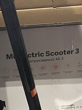 Patinete Eléctrico Mi Electric Scooter 3