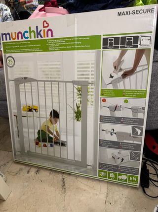 Puerta de seguridad Munchkin sin usar