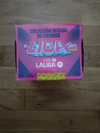Liga Este Panini caja cromos con 50 sobres sin abr