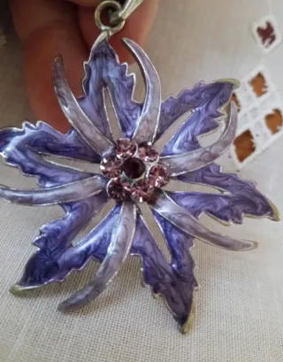 Colgante Flor Morado y Plateado