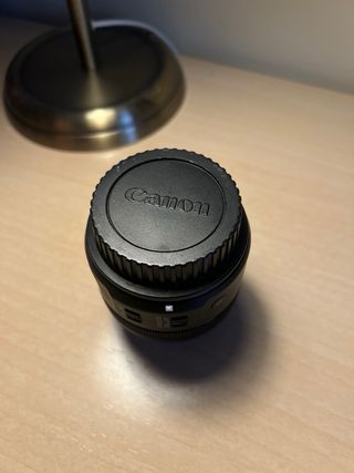 Canon EF-S 35mm f/2.8 Macro IS STM