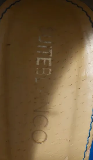 Décolleté blu con strass