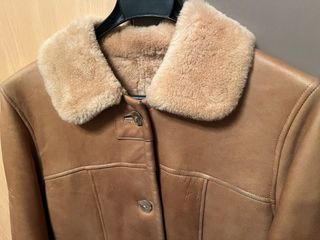 Pelliza de piel marrón
