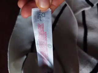 Maglioncino donna righe nere