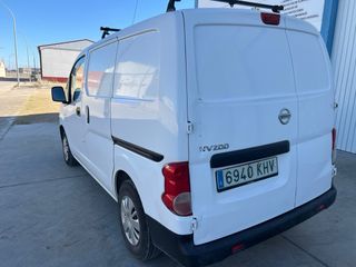 Furgoneta Nissan NV200