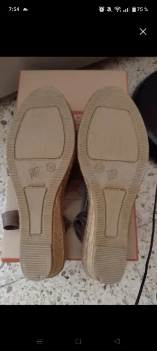 Alpargatas Toni Pons Marrones con Morado