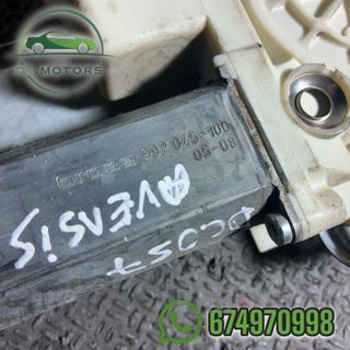 994028 elevalunas trasero derecho Toyota avensis t25
