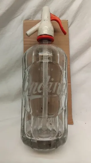 Sifón antiguo de vidrio Ondina