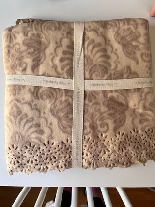 Manta de sofá Roberta Allen