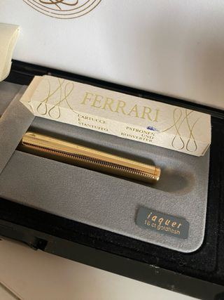 Penna stilografica Ferrari oro