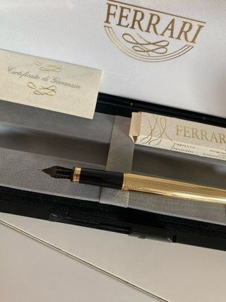 Penna stilografica Ferrari oro