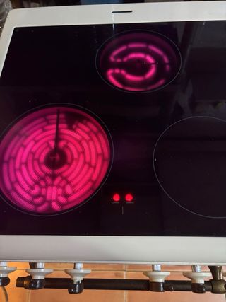 Cocina eléctrica blanca!TRANSPORTE GRATIS ALICANTE