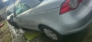 Volkswagen eos  año 2006 gris