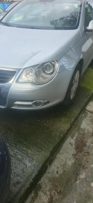 Volkswagen eos  año 2006 gris