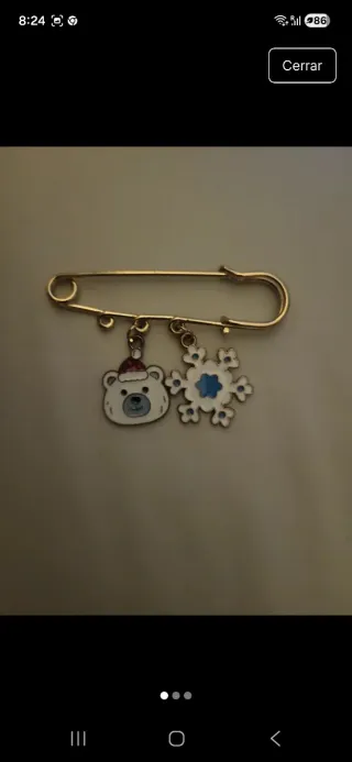 Broche oso polar y copo de nieve dorado