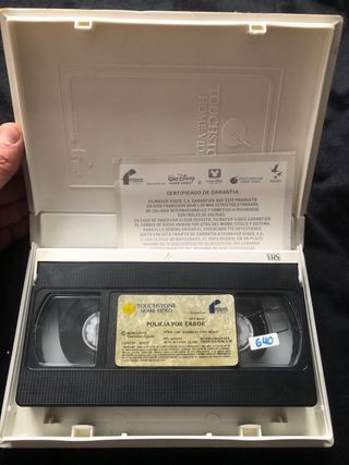 VHS Policía por Error (Off Beat) Comedia