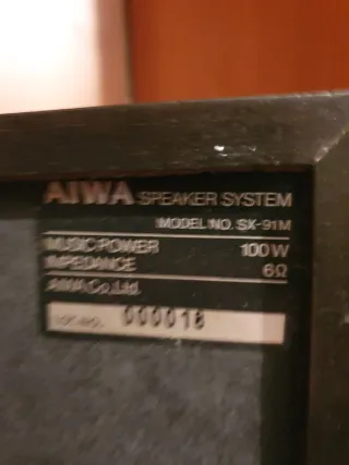 Pareja Altavoces Aiwa SX-91M Negros