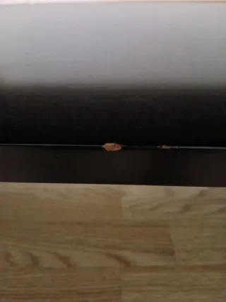 Mueble TV negro curvo