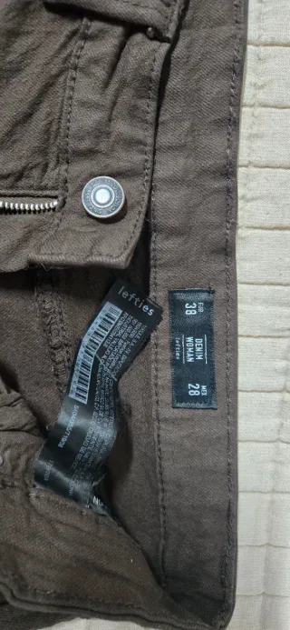 Pantalón marrón Talla M