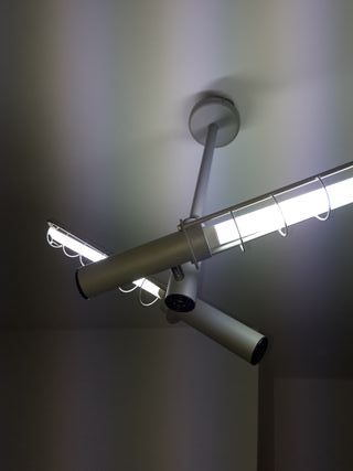 Lampadario moderno metallo e plastica