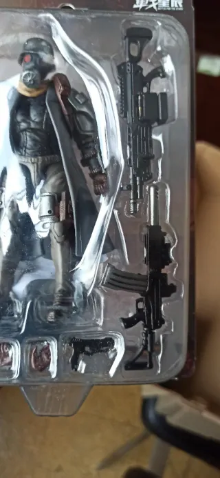 Figura JOYTOY  Shadow Jaeger Squad Viper