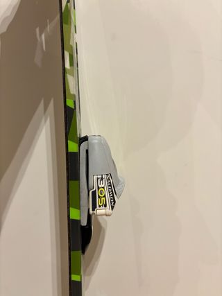 Esquís 115 cm + fijaciones infantiles